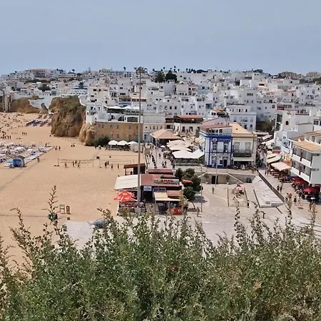 Ribeiro Apartment